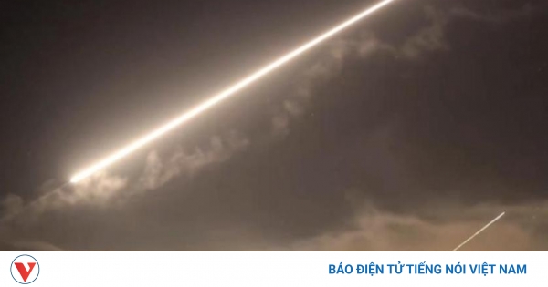 thumbnail - Israel tấn công tên lửa vào ngoại ô thủ đô Damascus Syria