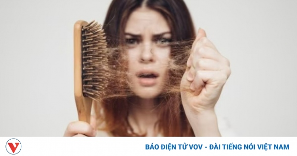 Có hiện tượng phụ hoặc tác dụng không mong muốn nào khi sử dụng vitamin trị rụng tóc? 
