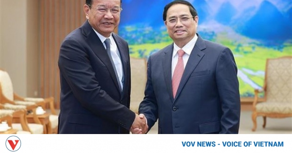 PM Chinh welcomes Cambodian Deputy PM and FM