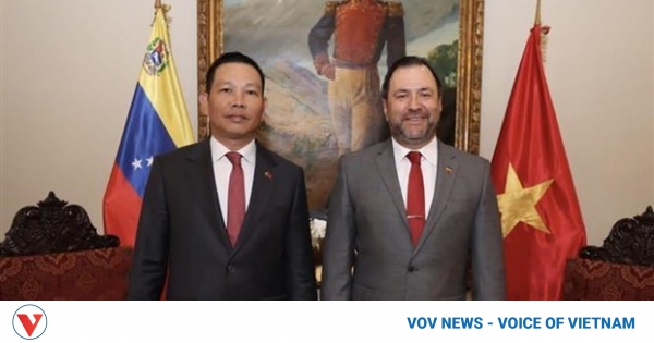 Canciller venezolano valora muy positivamente alianza global con Vietnam